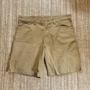 North Face Cotton Canvas Men's Camel Chino Shorts 36" x 9.5" inseam